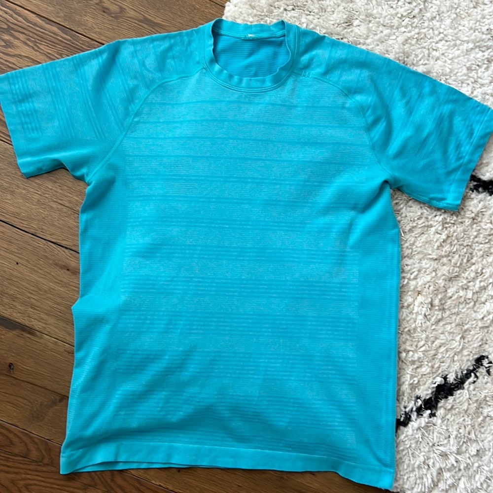 Lululemon Metal Tech Tee